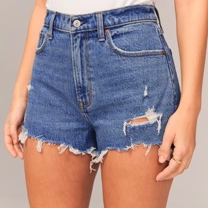 Curve love high rise mom short